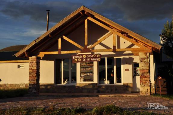 A simpática Estancia Cueva de Las Manos, no coração da patagônia argentina